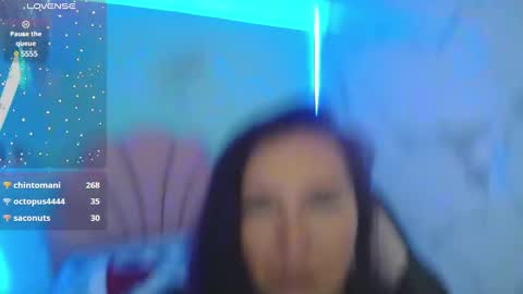 Juliana online show from 12/25/24, 09:00