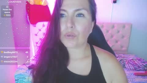 Juliana online show from 01/26/25, 01:31