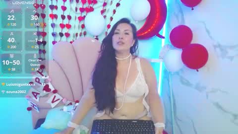 Juliana online show from 02/14/25, 10:58