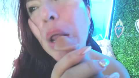 Juliana online show from 03/08/25, 01:39