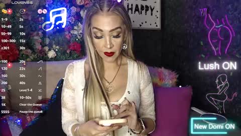 EvelynaGrey online show from 02/05/25, 06:02