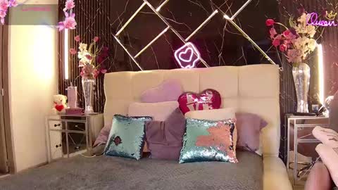 EvelynaGrey online show from 05/21/26, 07:04