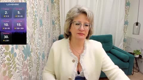 Evelyn online show from 02/06/25, 08:18