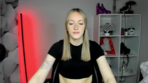 evelynblond online show from 02/12/26, 10:10