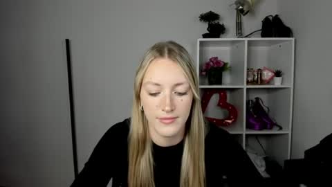 evelynblond online show from 07/21/26, 12:51