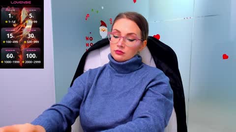 evelyne_rose online show from 12/12/24, 06:25