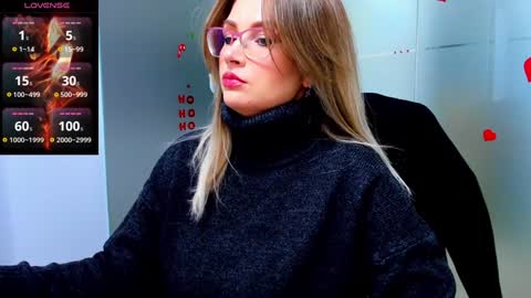 evelyne_rose online show from 12/28/24, 05:55