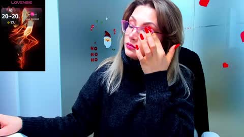 evelyne_rose online show from 01/03/25, 06:11