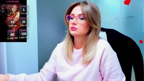 evelyne_rose online show from 01/13/25, 06:16