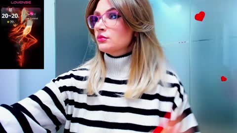 evelyne_rose online show from 01/18/25, 05:41