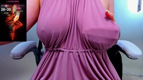 evelyne_rose online show from 02/05/25, 12:27