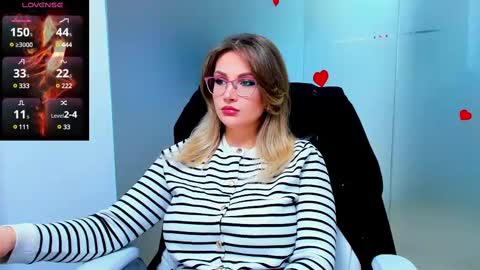 evelyne_rose online show from 02/22/25, 05:12