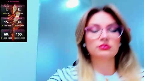 evelyne_rose online show from 03/06/25, 06:19