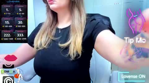 evelyne_rose online show from 05/29/26, 05:27
