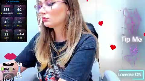 evelyne_rose online show from 06/13/26, 05:05