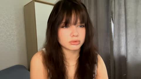 Evelyn Velvet online show from 06/04/26, 08:42