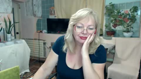 BarbaraBlondy online show from 01/11/25, 08:21