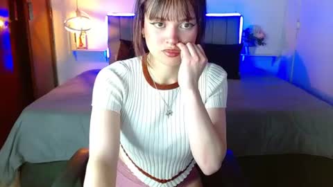 evelynn_fox_ online show from 06/11/26, 07:12
