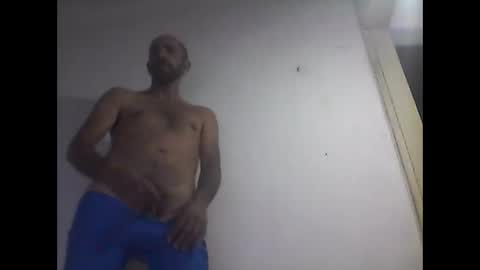 Snapshot of everaldosantos chatting on 01/24/25, 12:52 everaldosantos online show from 01/24/25, 12:52