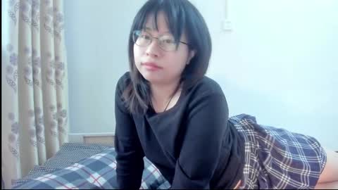 Snapshot of everhigh chatting on 11/22/25, 09:19 Coco online show from 11/22/25, 09:19