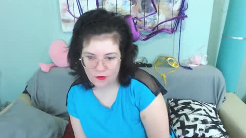 Everly online show from 12/07/24, 05:04