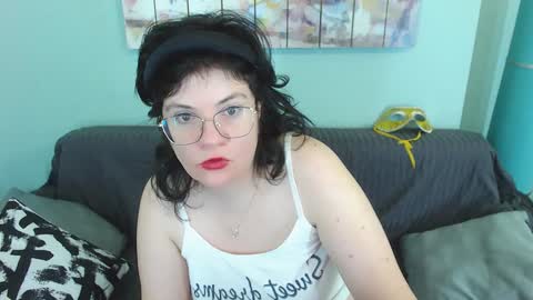 Everly online show from 02/06/25, 02:33