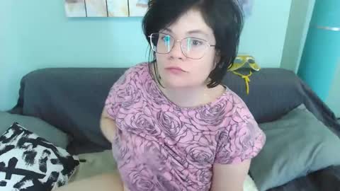 Everly online show from 02/12/25, 02:10