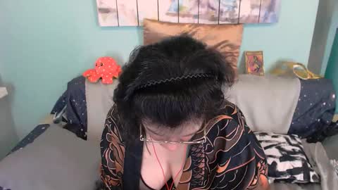 Everly online show from 11/07/25, 07:14