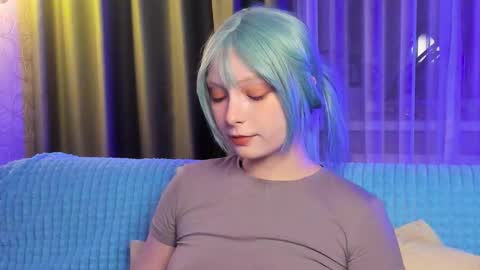 Forget me not eve on CB online show from 12/04/25, 01:53