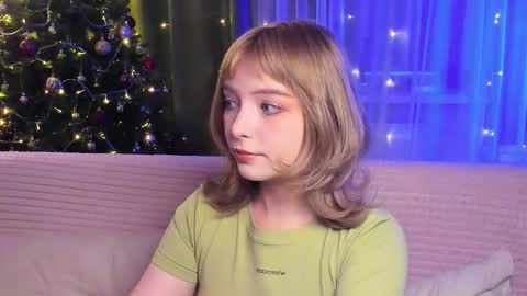 Snapshot of eves_eyes chatting on 01/16/26, 11:03 Forget me not eve on CB online show from 01/16/26, 11:03