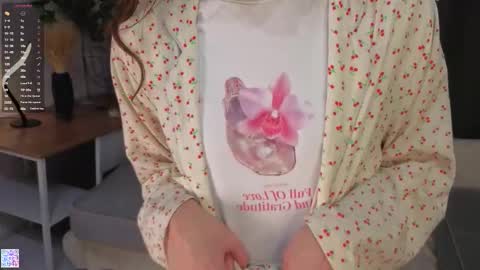 Naomi online show from 10/26/25, 04:18