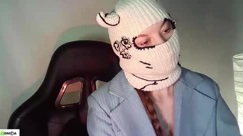 Renesme White Im here from Monday to Friday online show from 05/14/26, 01:56