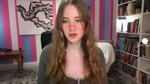 Snapshot of eviecam chatting on 03/17/26, 10:46 Evie3 online show from 03/17/26, 10:46