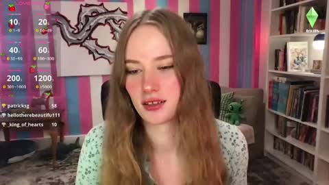 Snapshot of eviecam chatting on 05/31/26, 06:09 Evie3 online show from 05/31/26, 06:09