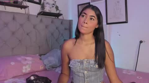 Ivi Alejandra  online show from 09/26/25, 03:21