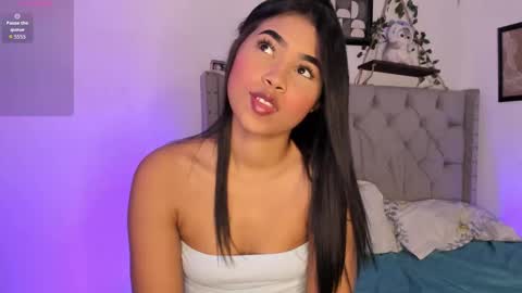 Ivi Alejandra  online show from 12/03/25, 04:27