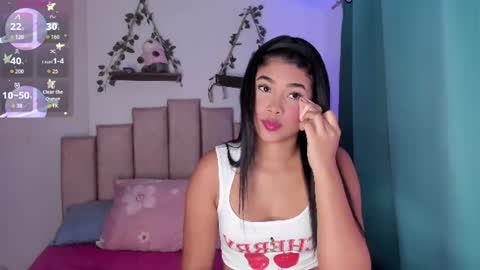 Ivi Alejandra  online show from 08/01/26, 05:56