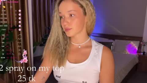 evielina online show from 05/19/26, 11:44