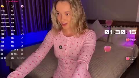evielina online show from 07/25/26, 11:57