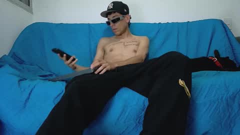 Snapshot of evil_boss1 chatting on 06/10/26, 02:45 evil_boss1 online show from 06/10/26, 02:45