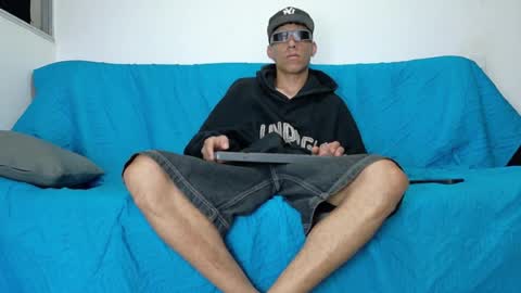 evil_boss1 online show from 06/22/26, 03:25