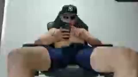 evil_boss1 online show from 07/04/26, 09:54