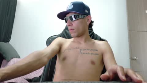 evil_boss1 online show from 07/11/26, 04:32