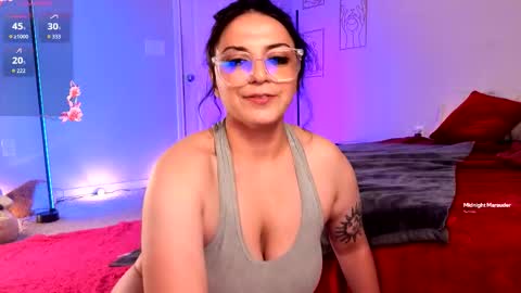 Snapshot of evil_luvr chatting on 10/21/25, 01:39 Ada online show from 10/21/25, 01:39