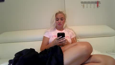 Badblondebunny online show from 12/14/24, 01:17