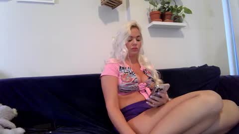 Badblondebunny online show from 09/28/25, 10:48