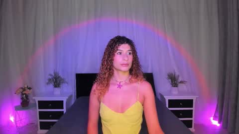 Evolet online show from 11/19/25, 12:27