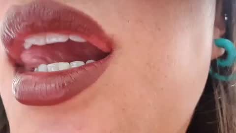 Evoleth online show from 06/25/26, 03:27