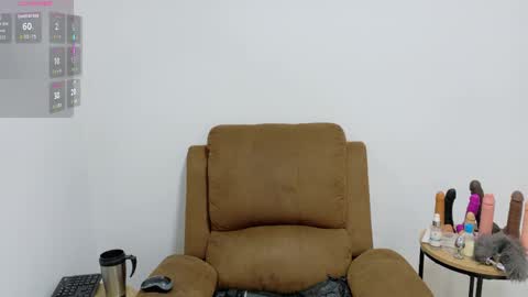 evvaa_moon online show from 06/06/26, 12:32