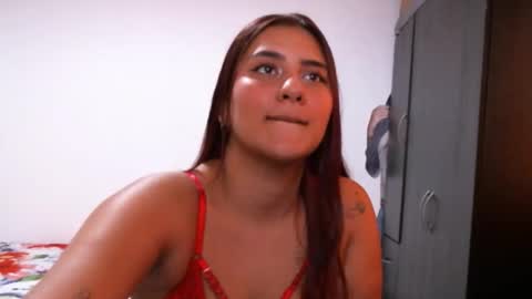 Snapshot of evy_conor chatting on 10/04/25, 02:59 Evy conor online show from 10/04/25, 02:59